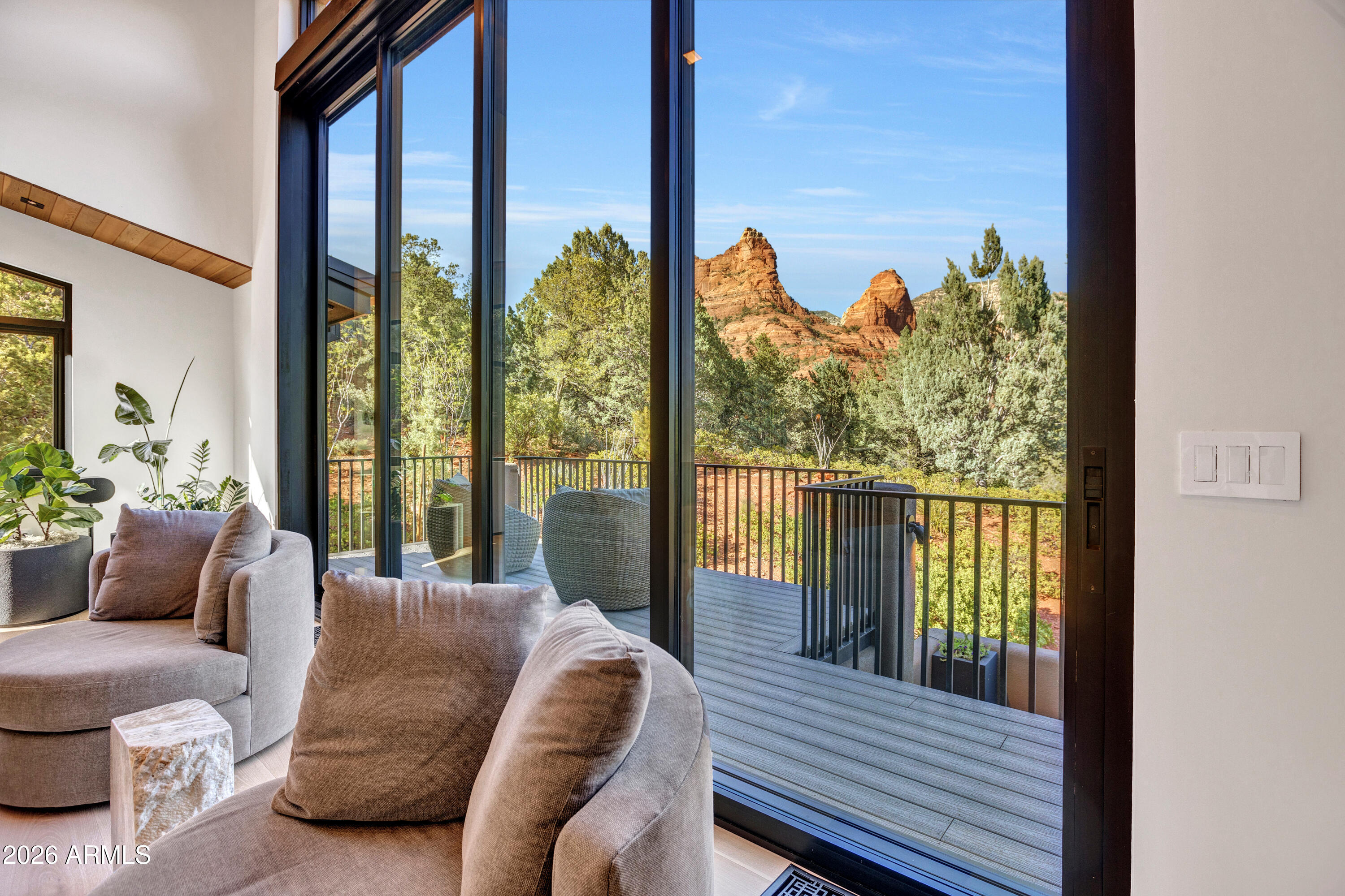 180 Rim Shadows Drive Sedona, AZ 86336 - Photo 15 of 72 Rim - 0537
