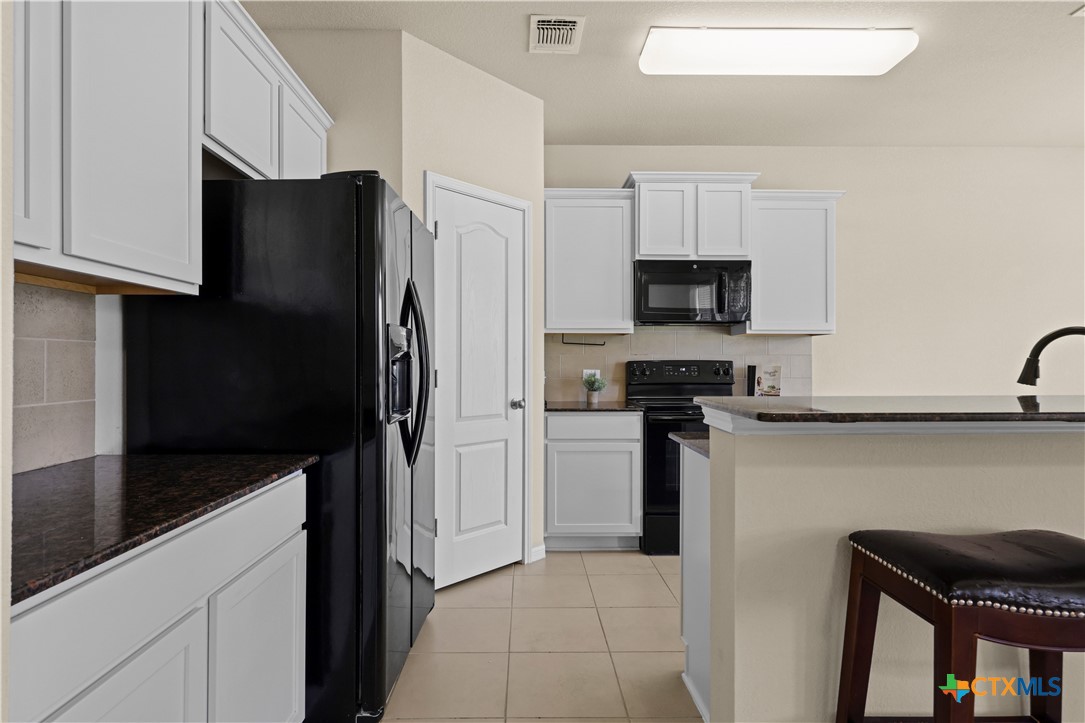 7712 Lee Hall Loop Temple, TX 76502 - Photo 11 of 46