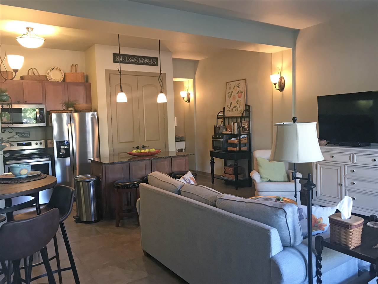 1430 Regency Road, Unit F102 Gulf Shores, AL 36542 - Photo 6 of 26 Living Area