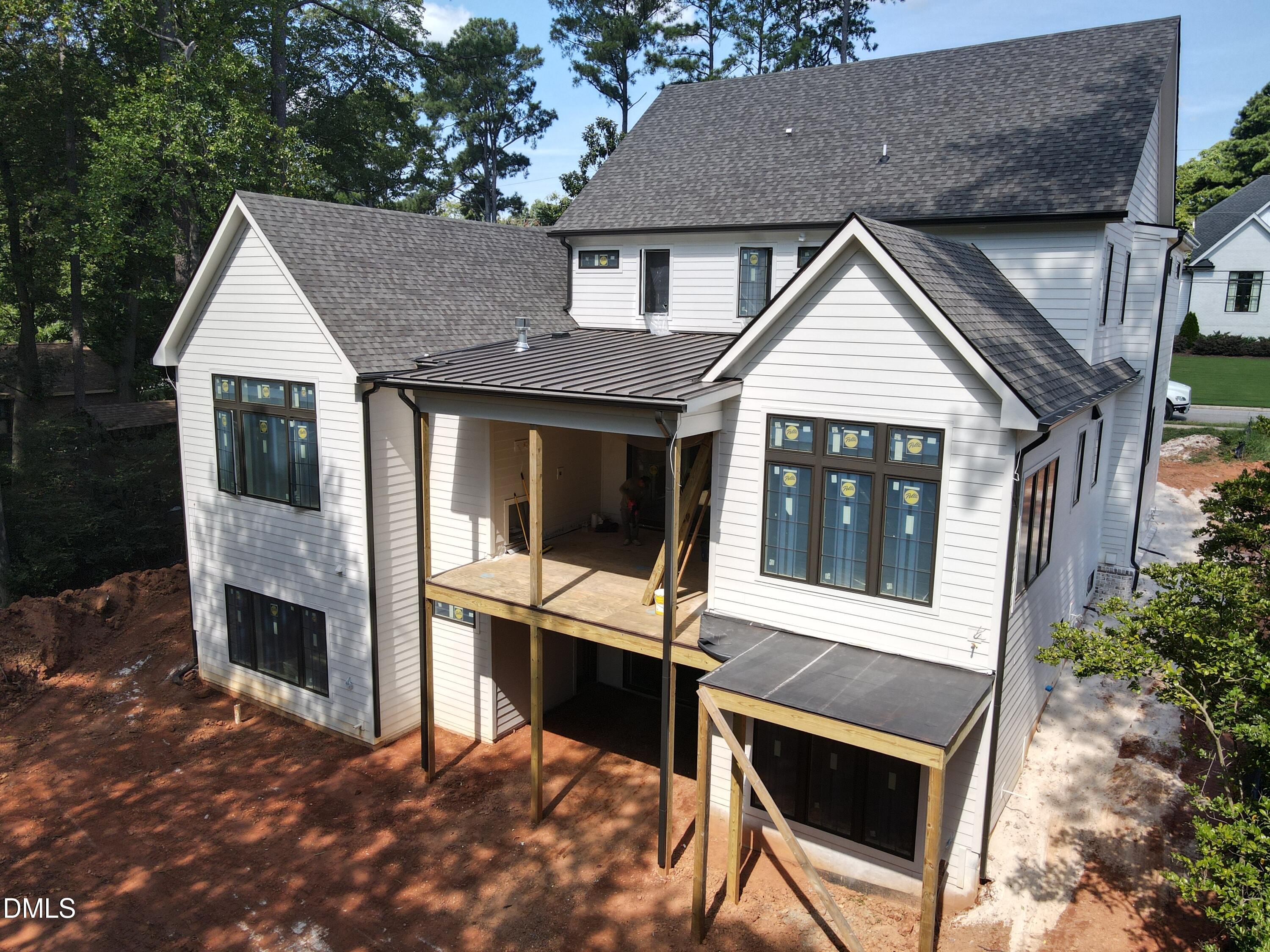 913 Tyrrell Road Raleigh, NC 27609 - Photo 7 of 44 dji_fly_20260819_105804_873_178715151422