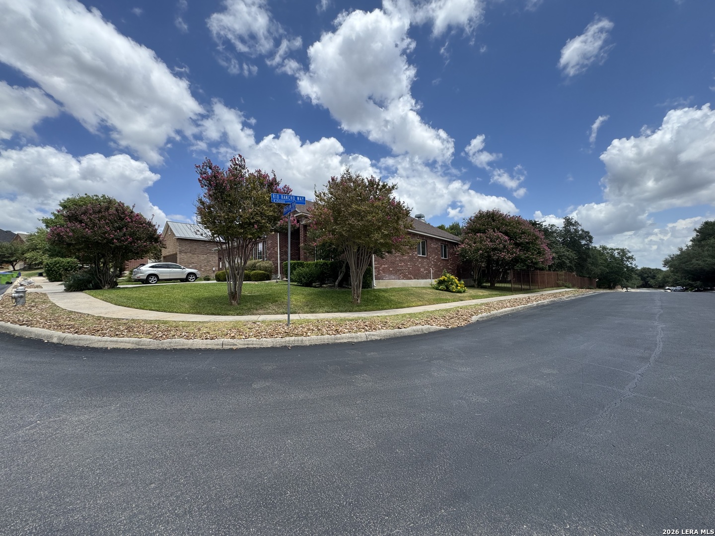 8627 Magdalena Run Helotes, TX 78023 - Photo 6 of 44