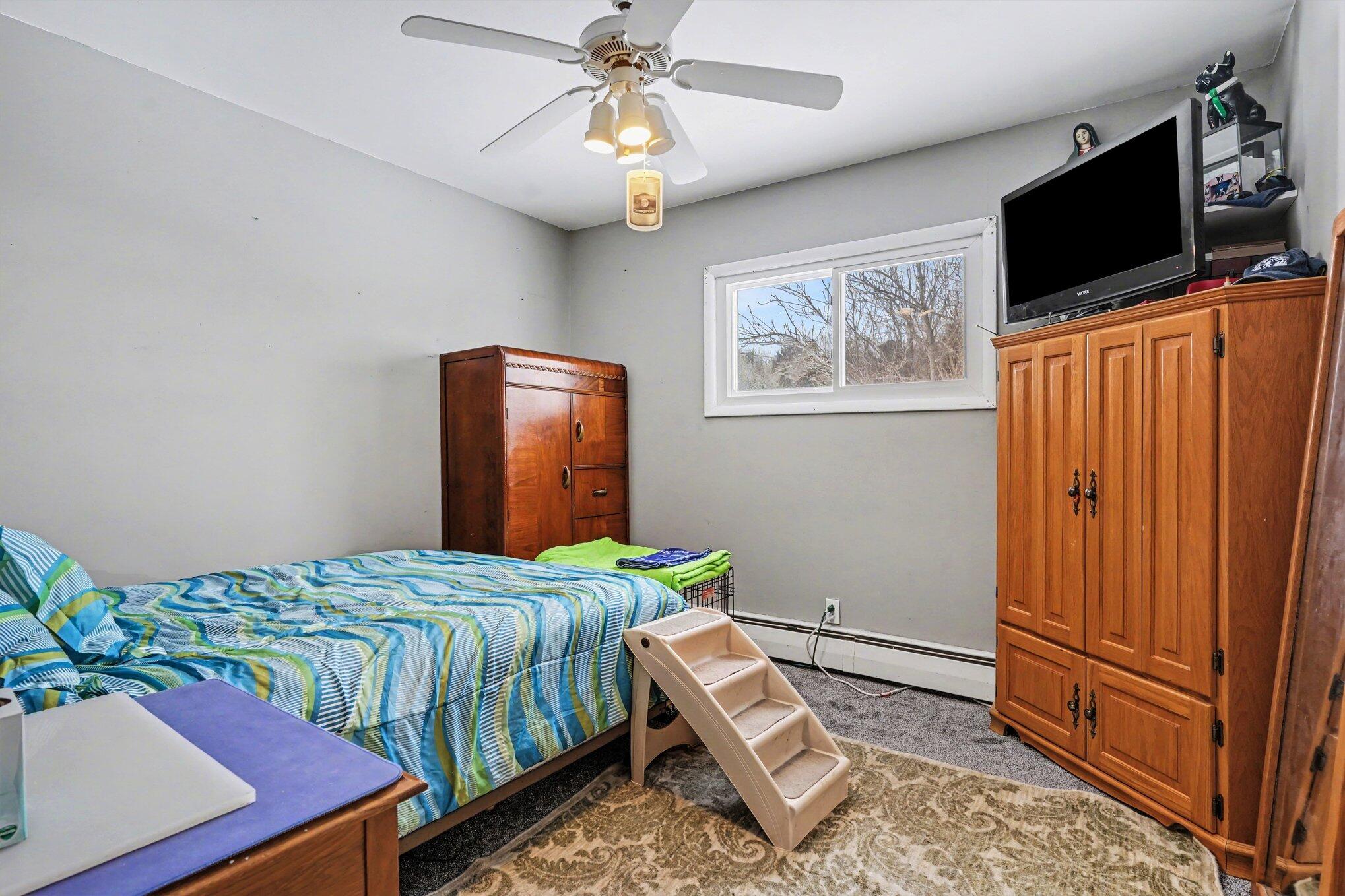 5686 Davis Road Norton Shores, MI 49441 - Photo 17 of 35 005_file_6109