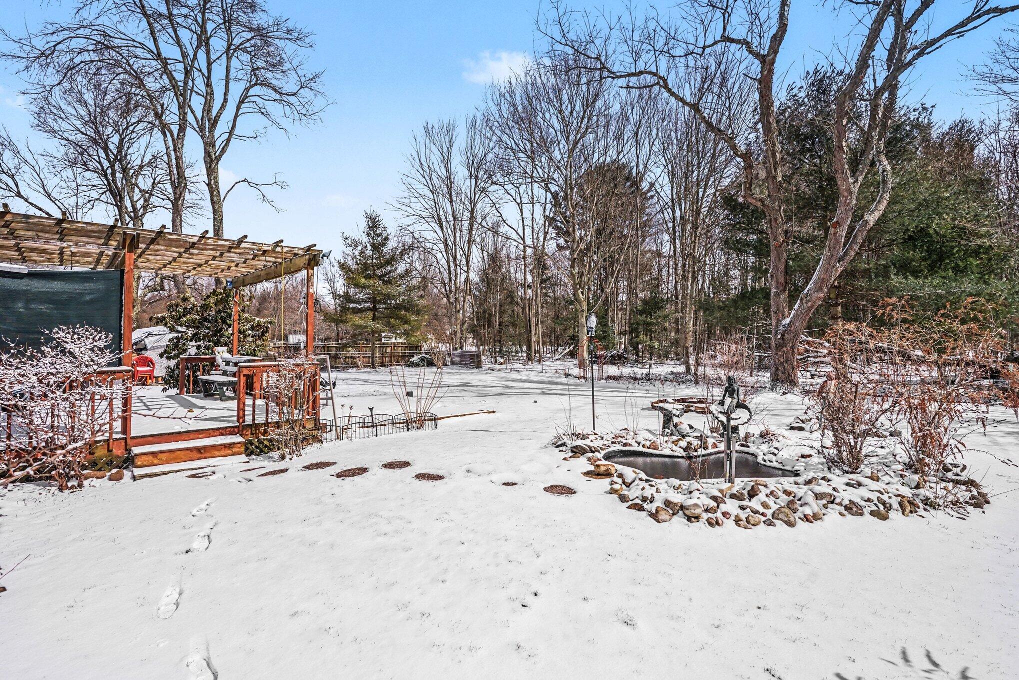 5686 Davis Road Norton Shores, MI 49441 - Photo 24 of 35 024_file_7447