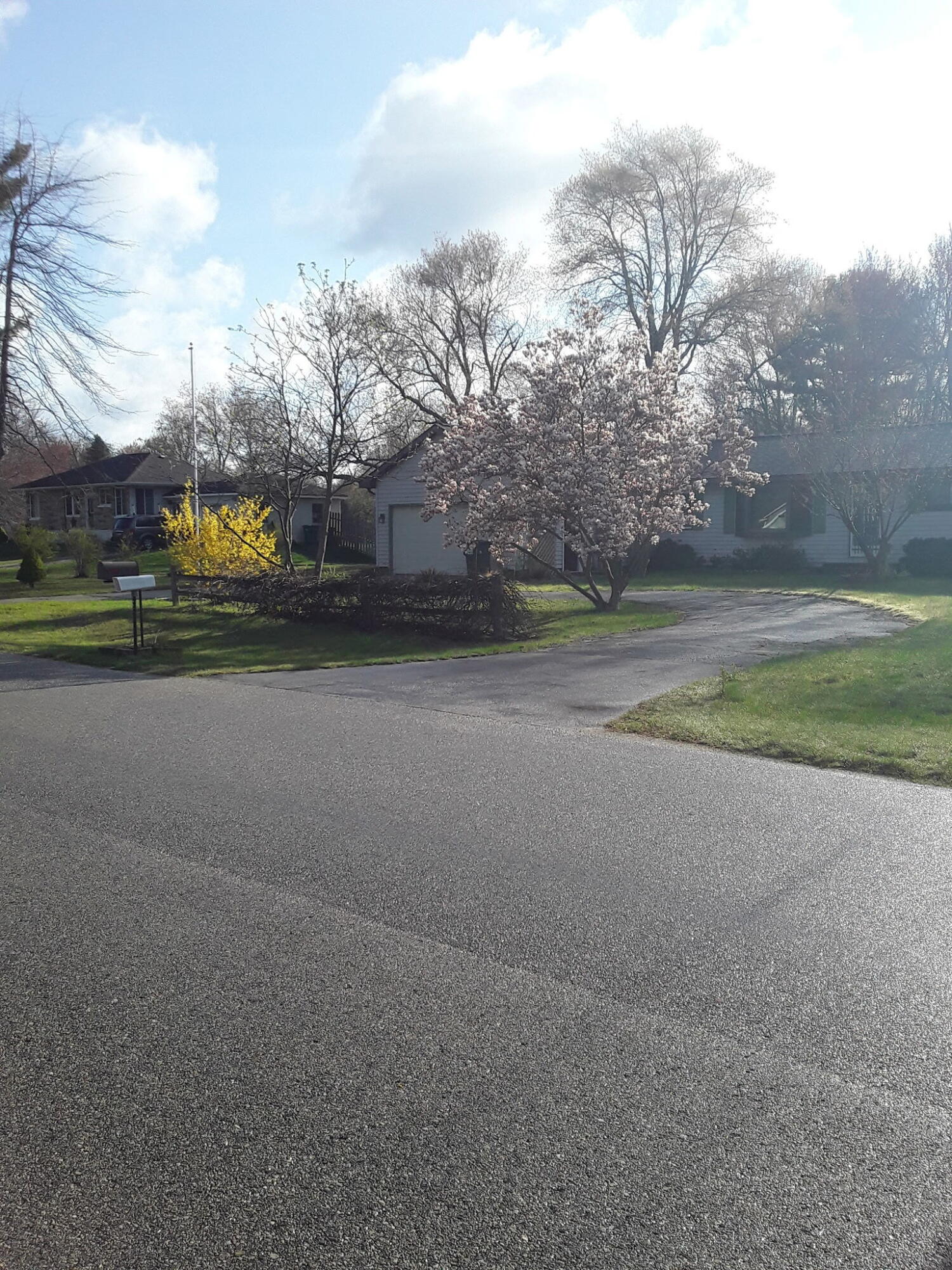 5686 Davis Road Norton Shores, MI 49441 - Photo 31 of 35 1529431334542473312