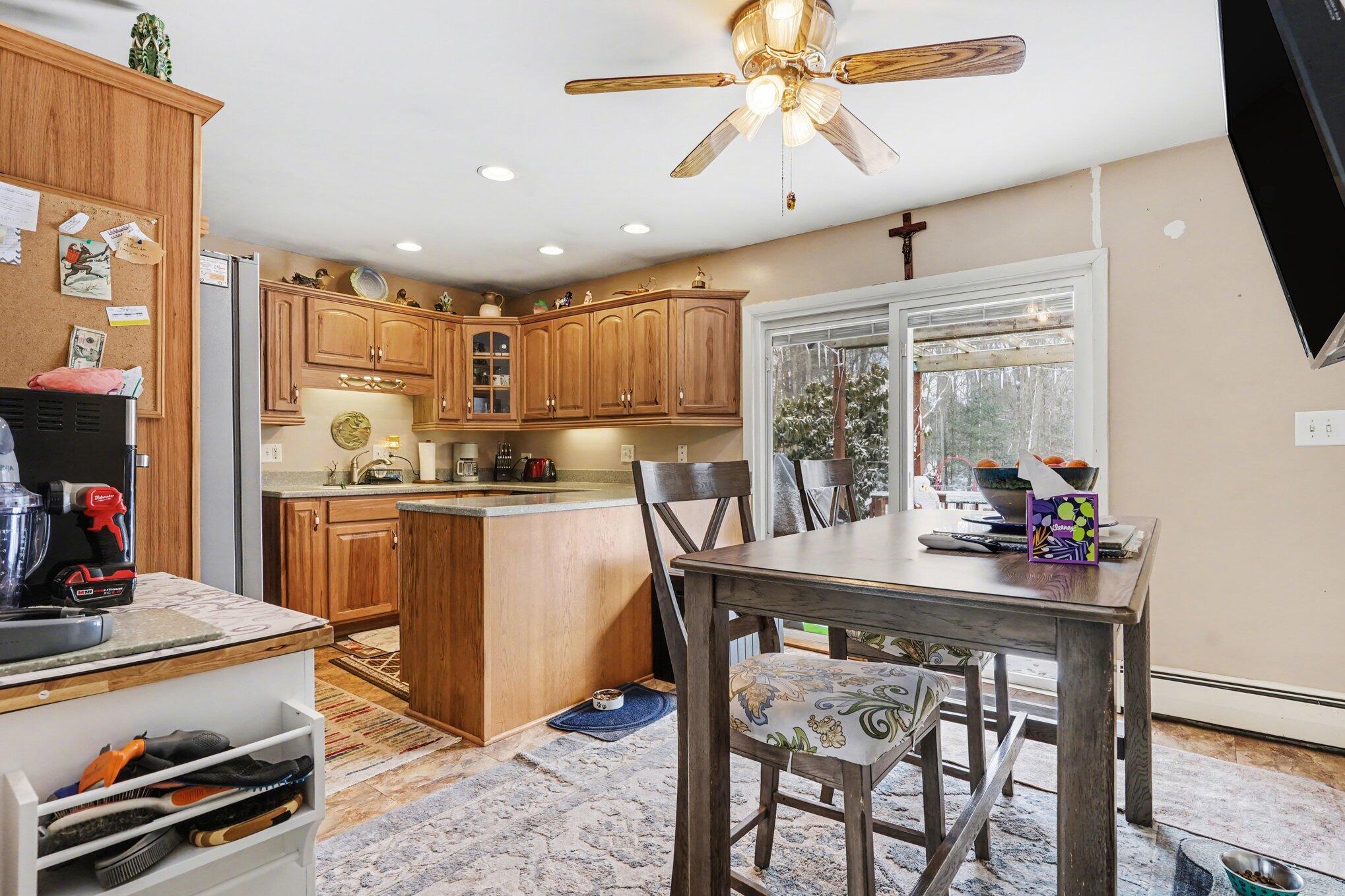 5686 Davis Road Norton Shores, MI 49441 - Photo 7 of 35 012_file_3985