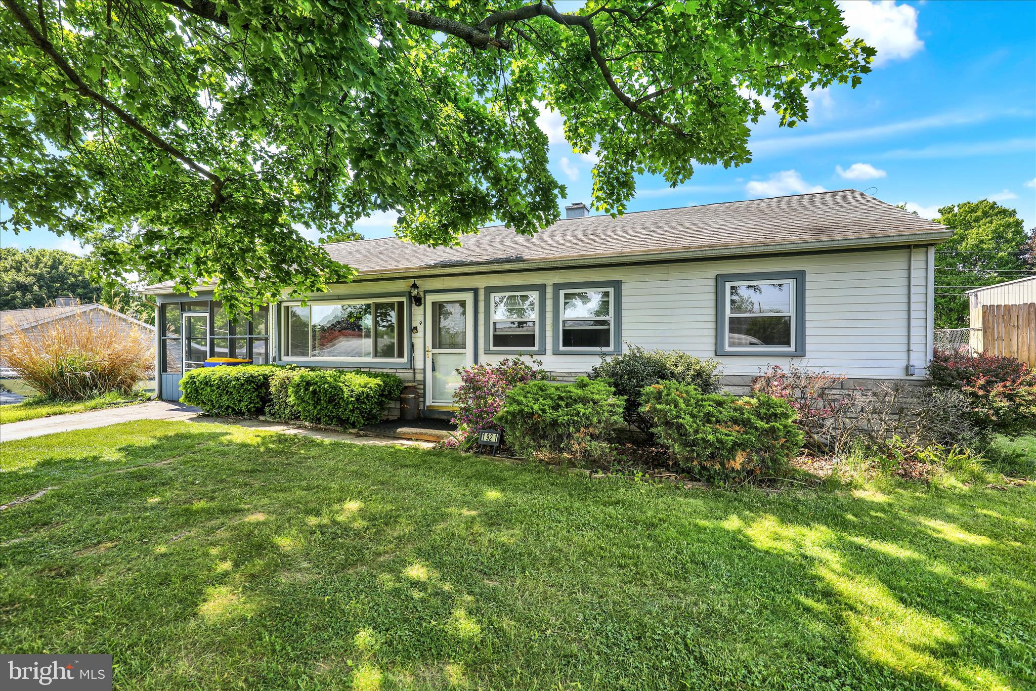 1921 Blue Ridge Drive Lancaster, PA 17603 - Photo 4 of 24 360_8683