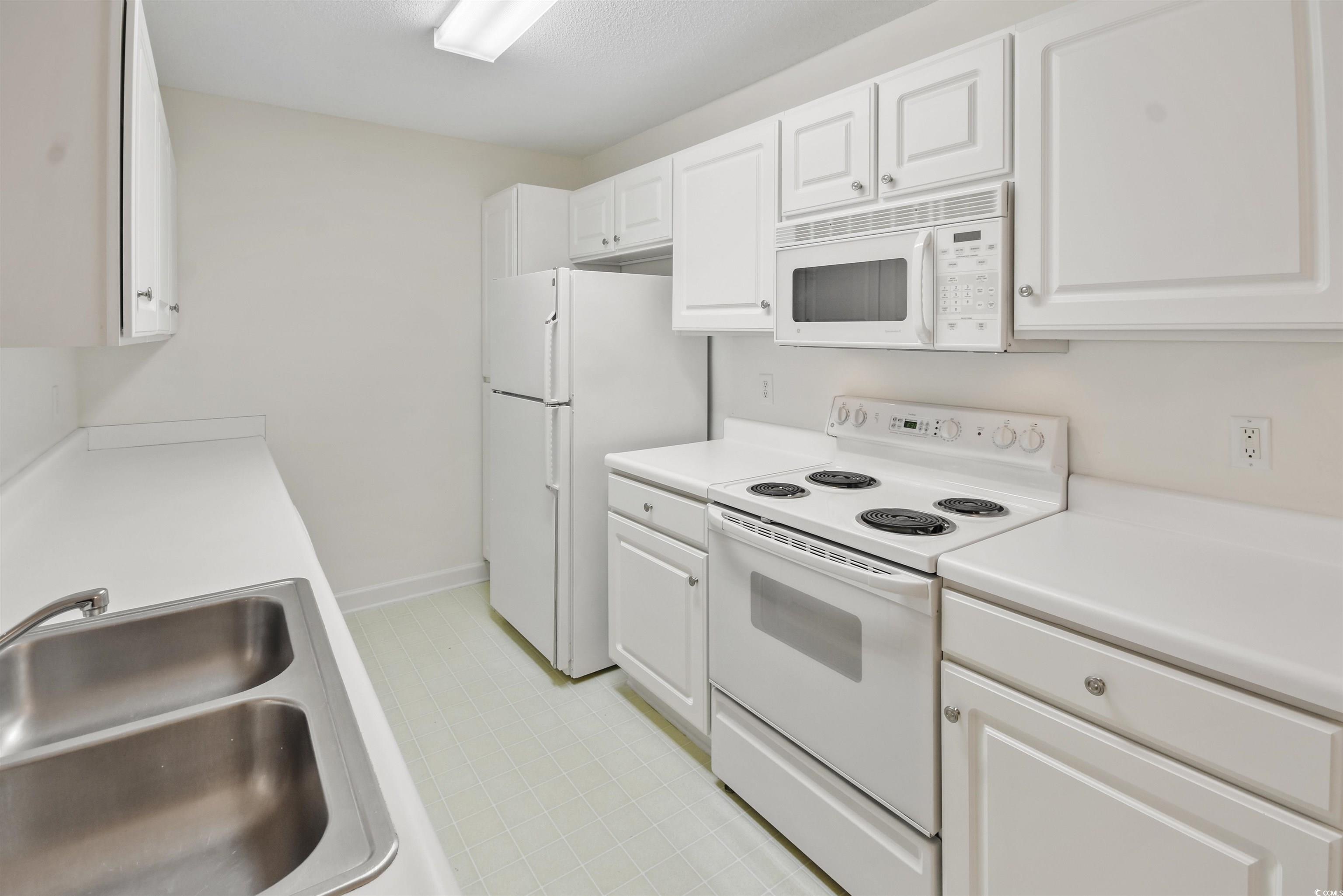 4374 Crepe Myrtle Court, Unit G Murrells Inlet, SC 29576 - Photo 6 of 28