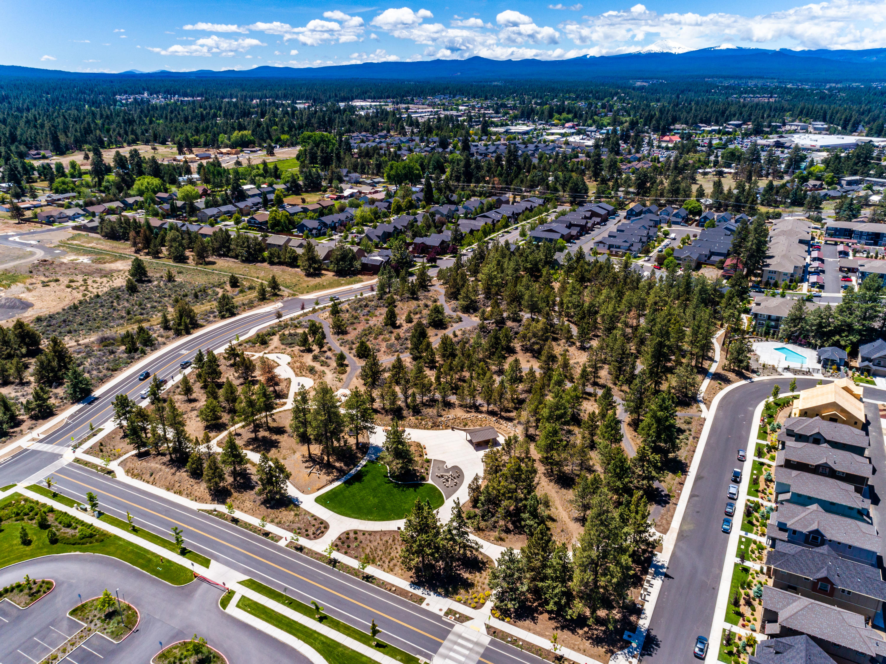 20563 Rolen Avenue, Unit LOT 174 Bend, OR 97702 - Photo 20 of 38 Stone Creek Park-Pool-28