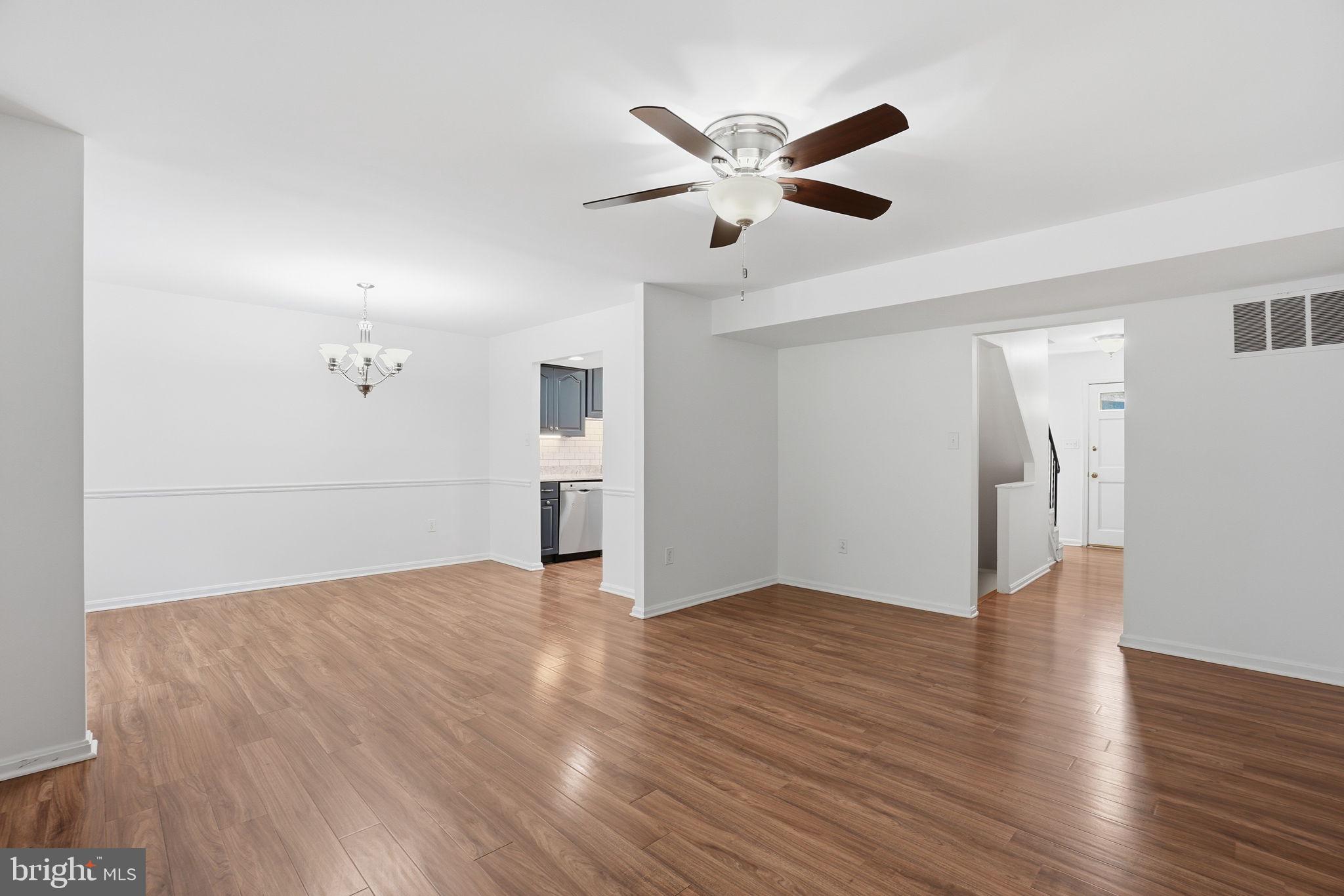 6851 Brian Michael Court Springfield, VA 22153 - Photo 8 of 25