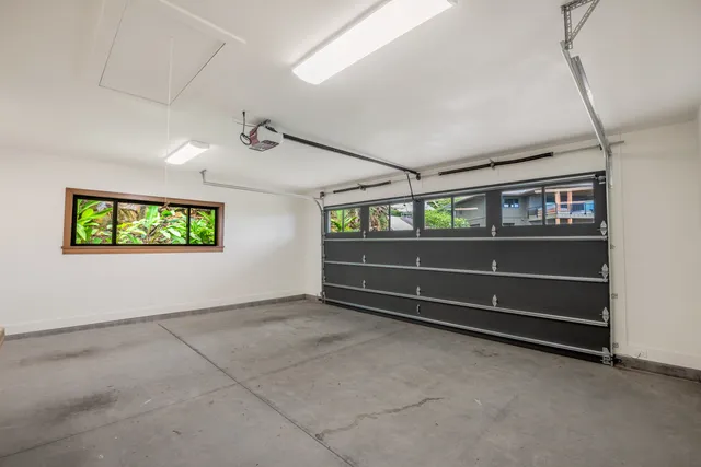 $2,950,000 | 76-718 Hualalai Road, Kailua-Kona, HI 96740