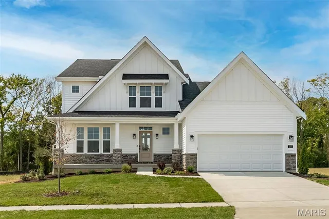 $619,900 | 157 Cardow Drive, O'Fallon, MO 63368