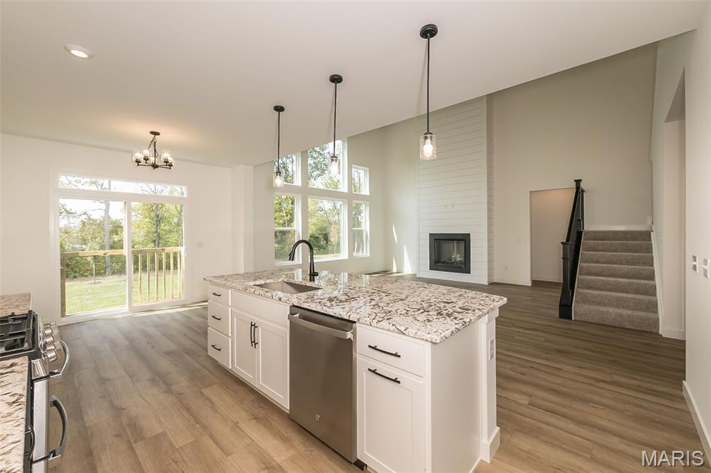 157 Cardow Drive O'Fallon, MO 63368 - Photo 8 of 42