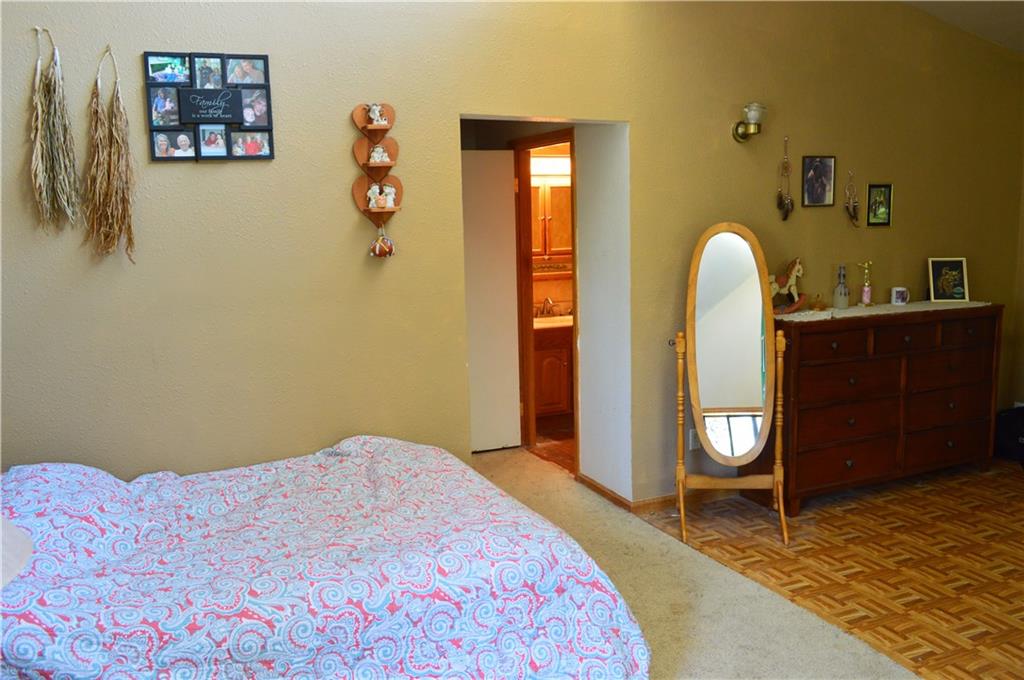 3588 Stagestop Road Jefferson, CO 80456 - Photo 10 of 22 Gallery Image 10