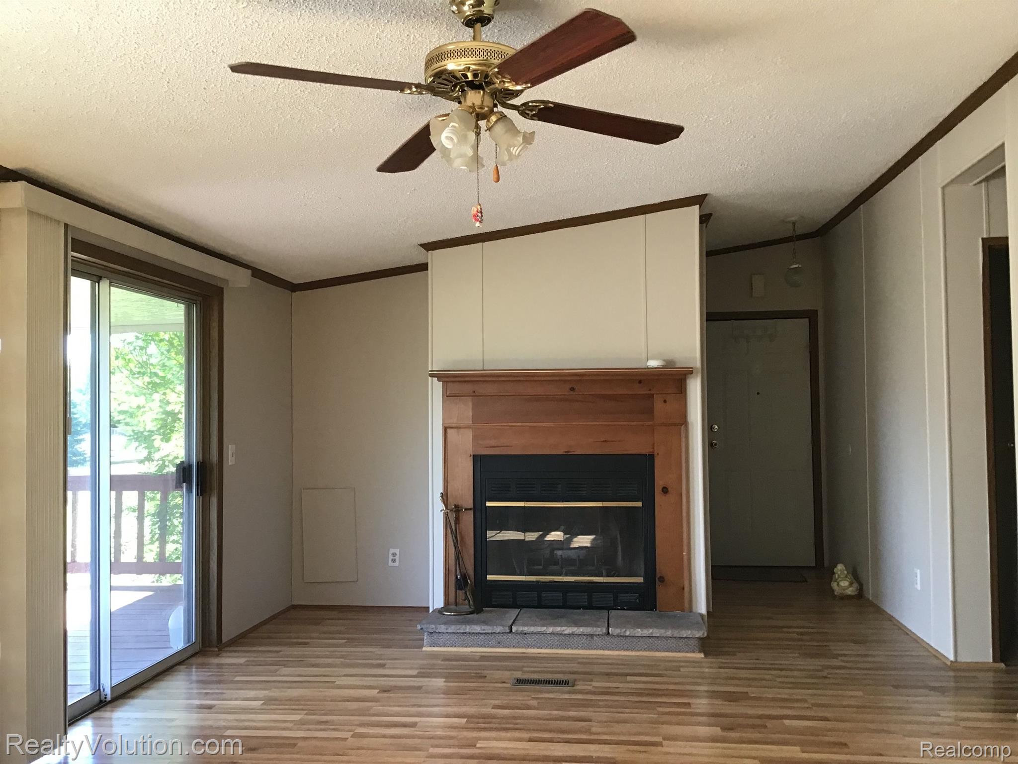 4444 Knoll Road Capac, MI 48014 - Photo 8 of 28 Gallery Image 8