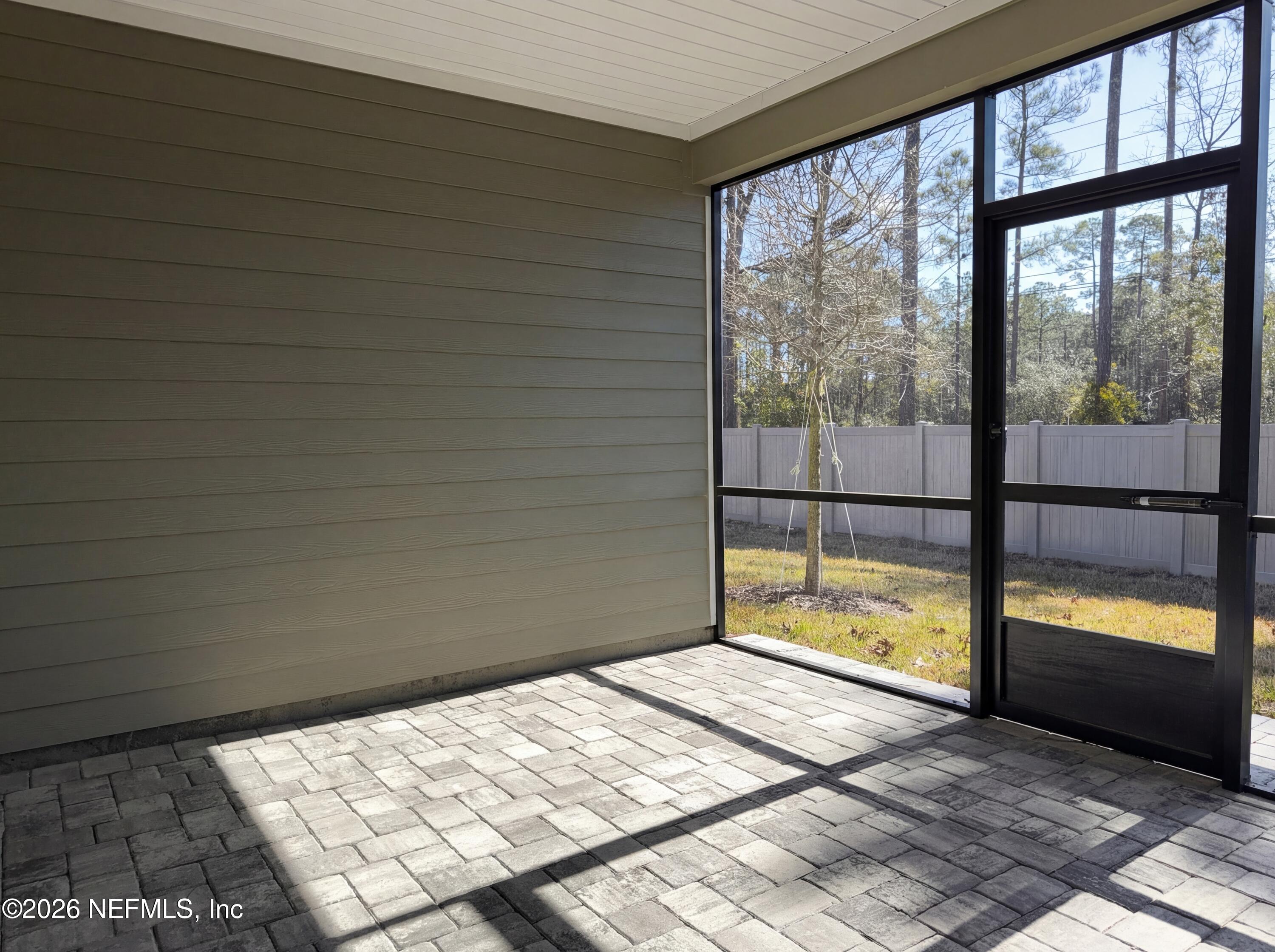 88 Round Robin St. Johns, FL 32259 - Photo 18 of 25 a view of an empty room and window