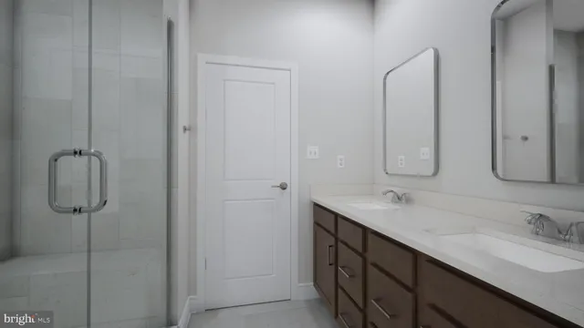 $840,740 | Aviation Place, Unit TARYN, Herndon, VA 20171