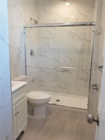 $4,600 | 60 Arlington Street, Unit 1, Mineola, NY 11501