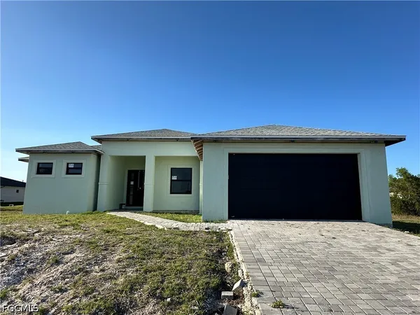 $250,000 | 4217 Northwest 32nd Terrace, Cape Coral, FL 33993
