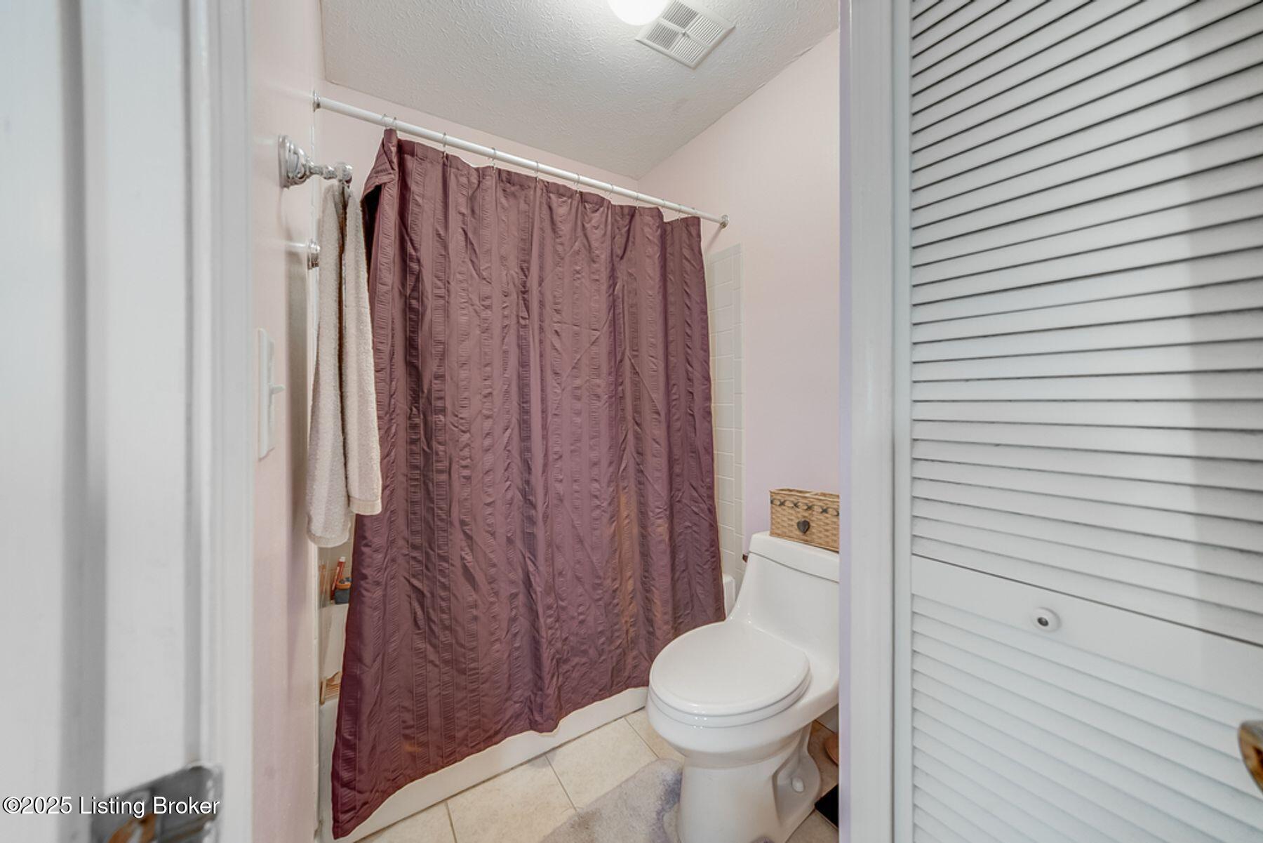 262 Moser Road, Unit 262 Louisville, KY 40223 - Photo 23 of 40 photo_online_021