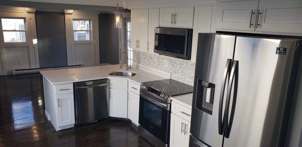 21 Edgewood Road Holbrook, MA 02343 - Photo 5 of 27