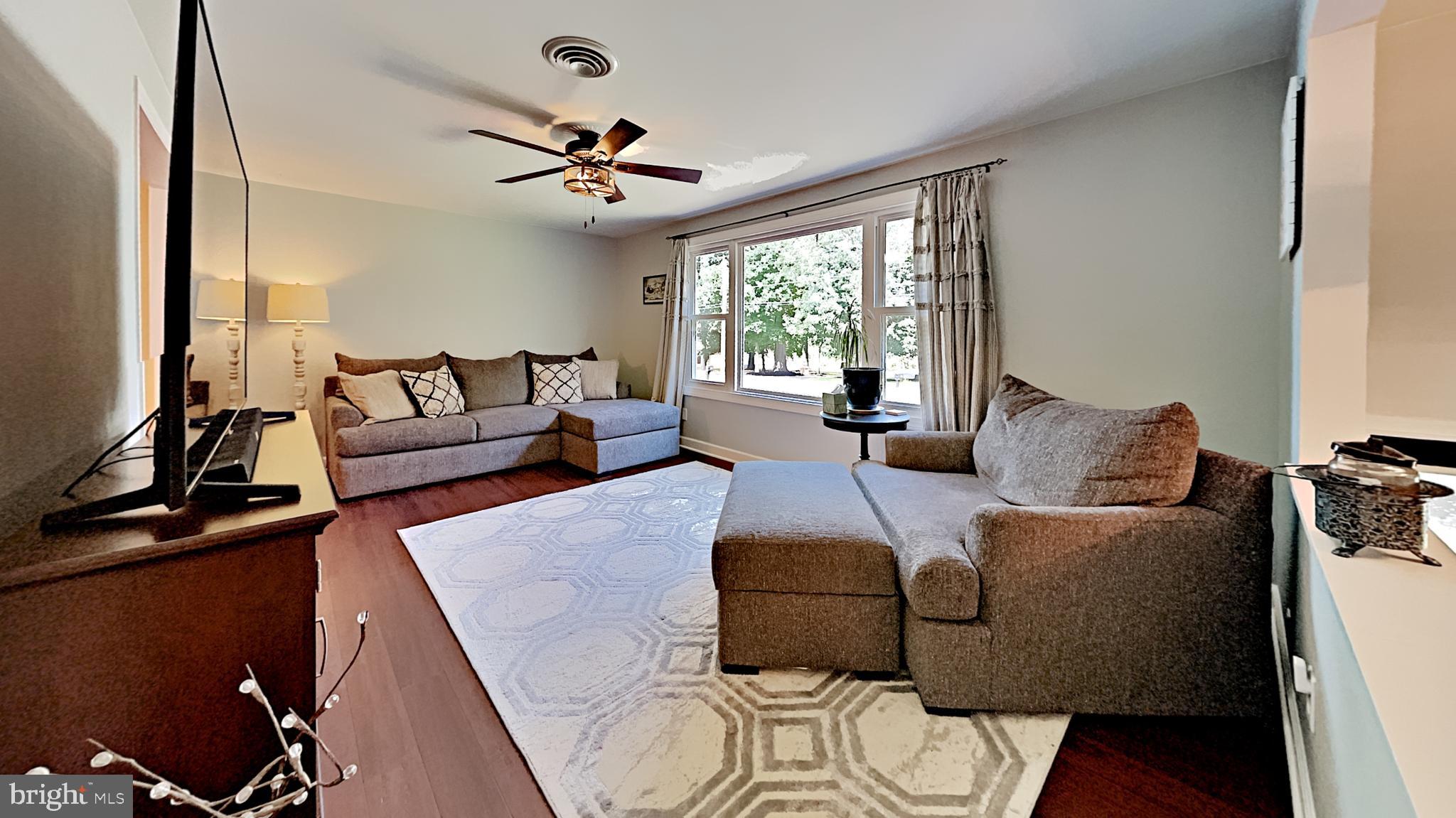 904 Ebenezer Road Middletown, PA 17057 - Photo 6 of 38