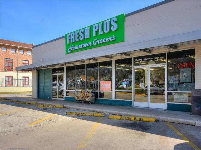 $7,500 | 1002 Lorrain Street, Austin, TX 78703