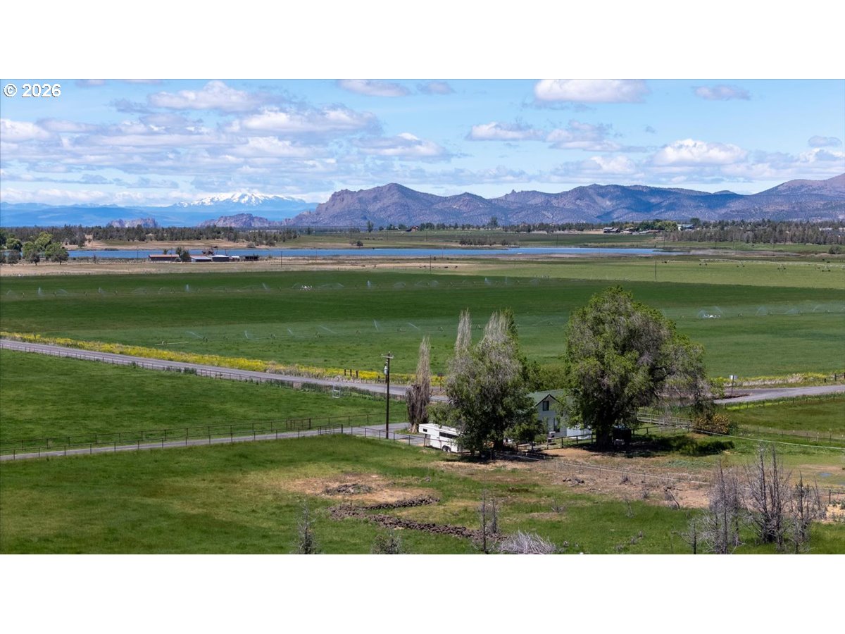 10400 Southwest Houston Lake Road Powell Butte, OR 97753 - Photo 46 of 48
