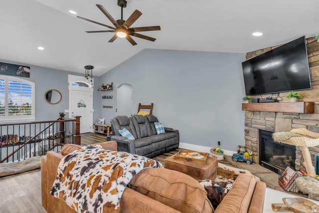 1644 Arrowhead Lane Tooele, UT 84074 - Photo 8 of 36