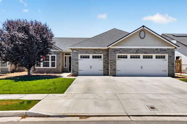 $479,900 | 491 Nelder Grove Street, Tulare, CA 93274