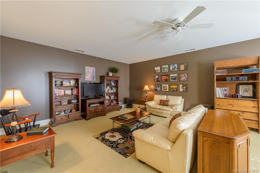 17519 Meadow Bottom Road, Unit 174 Charlotte, NC 28277 - Photo 17 of 24 Gallery Image 17