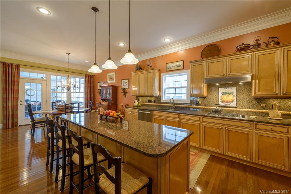 17519 Meadow Bottom Road, Unit 174 Charlotte, NC 28277 - Photo 5 of 24 Gallery Image 5