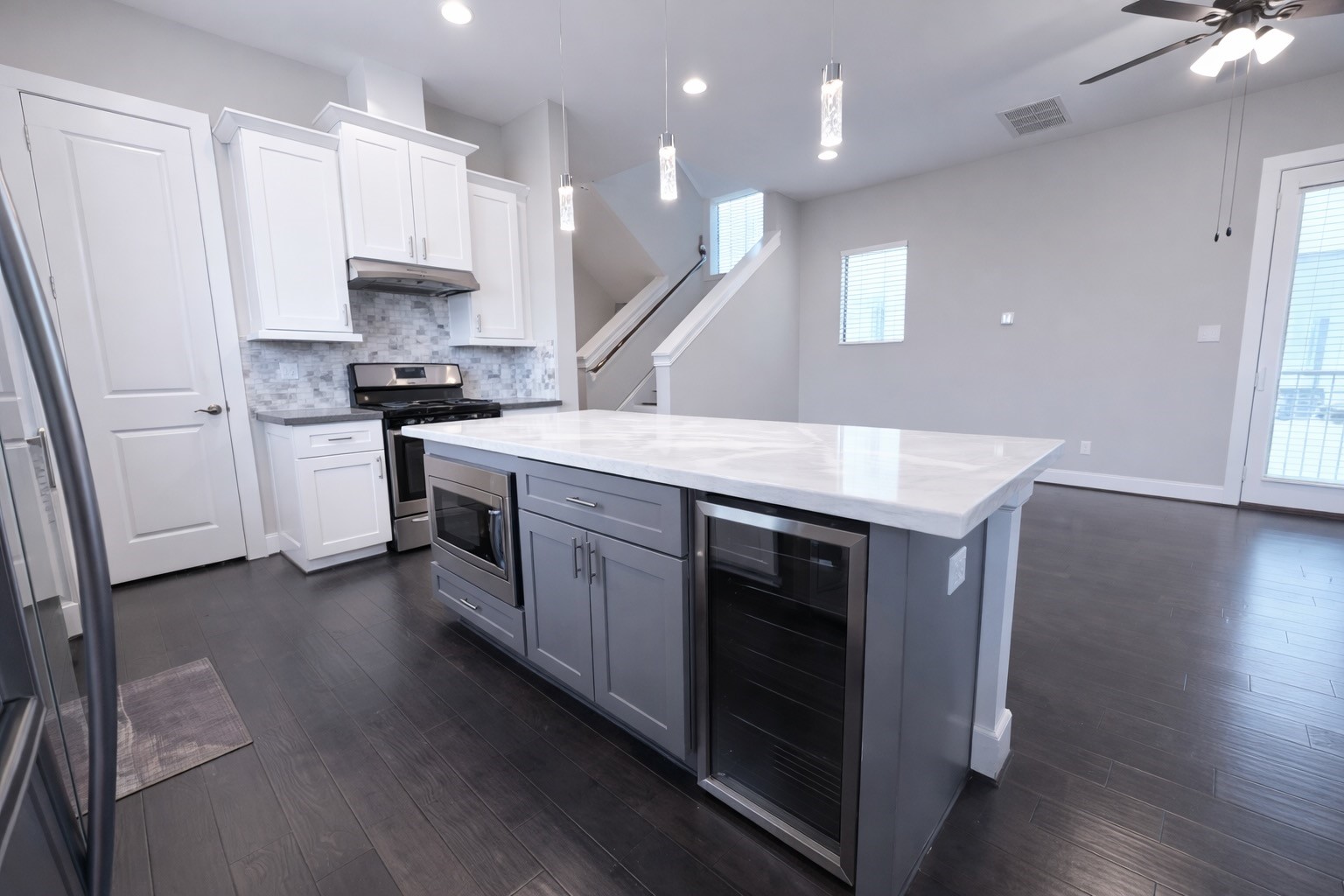 10806 Warwana Road, Unit C Houston, TX 77043 - Photo 11 of 35