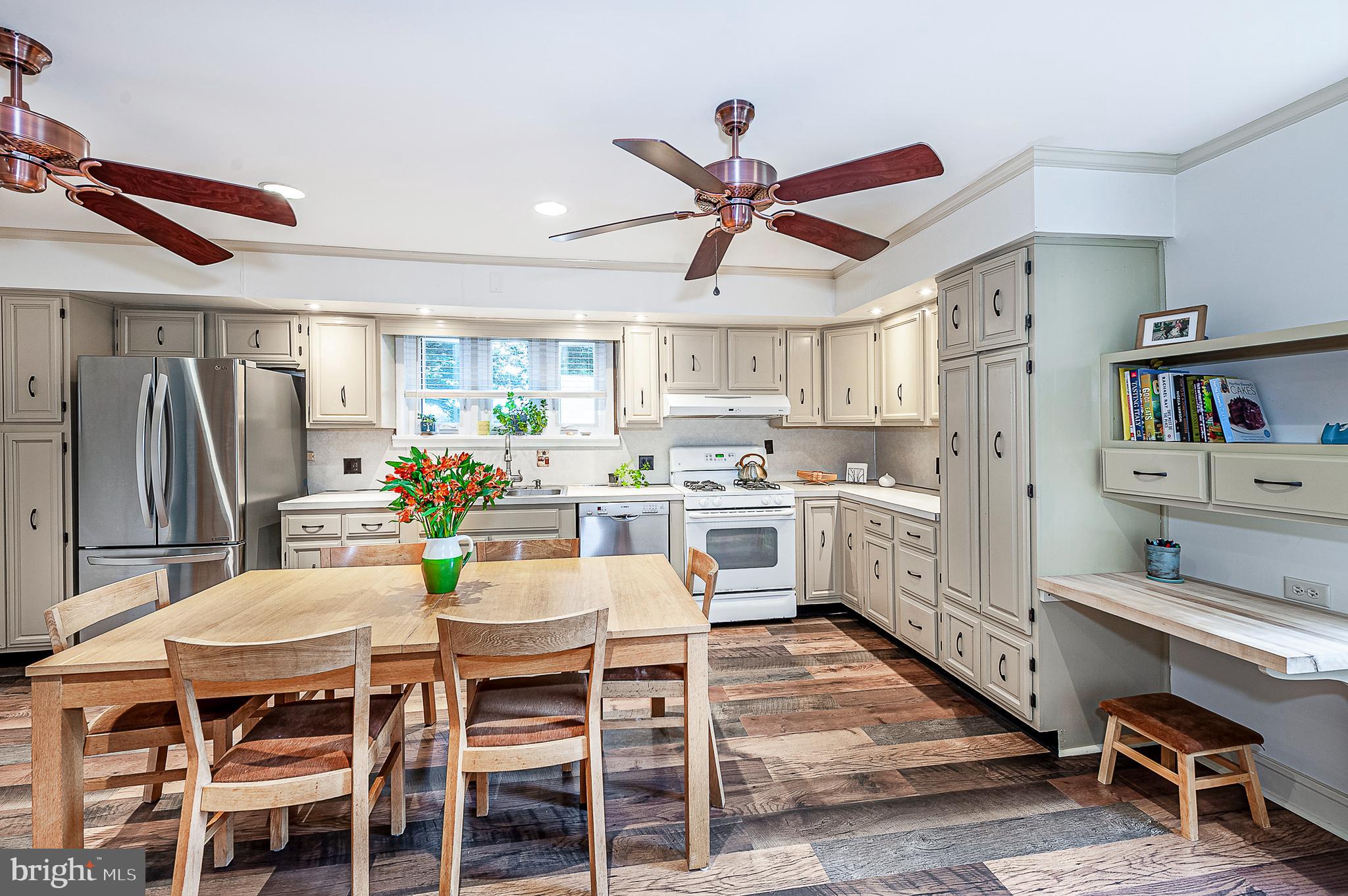 201 Lehigh Road South Glassboro, NJ 08028 - Photo 1 of 32 Kitchen