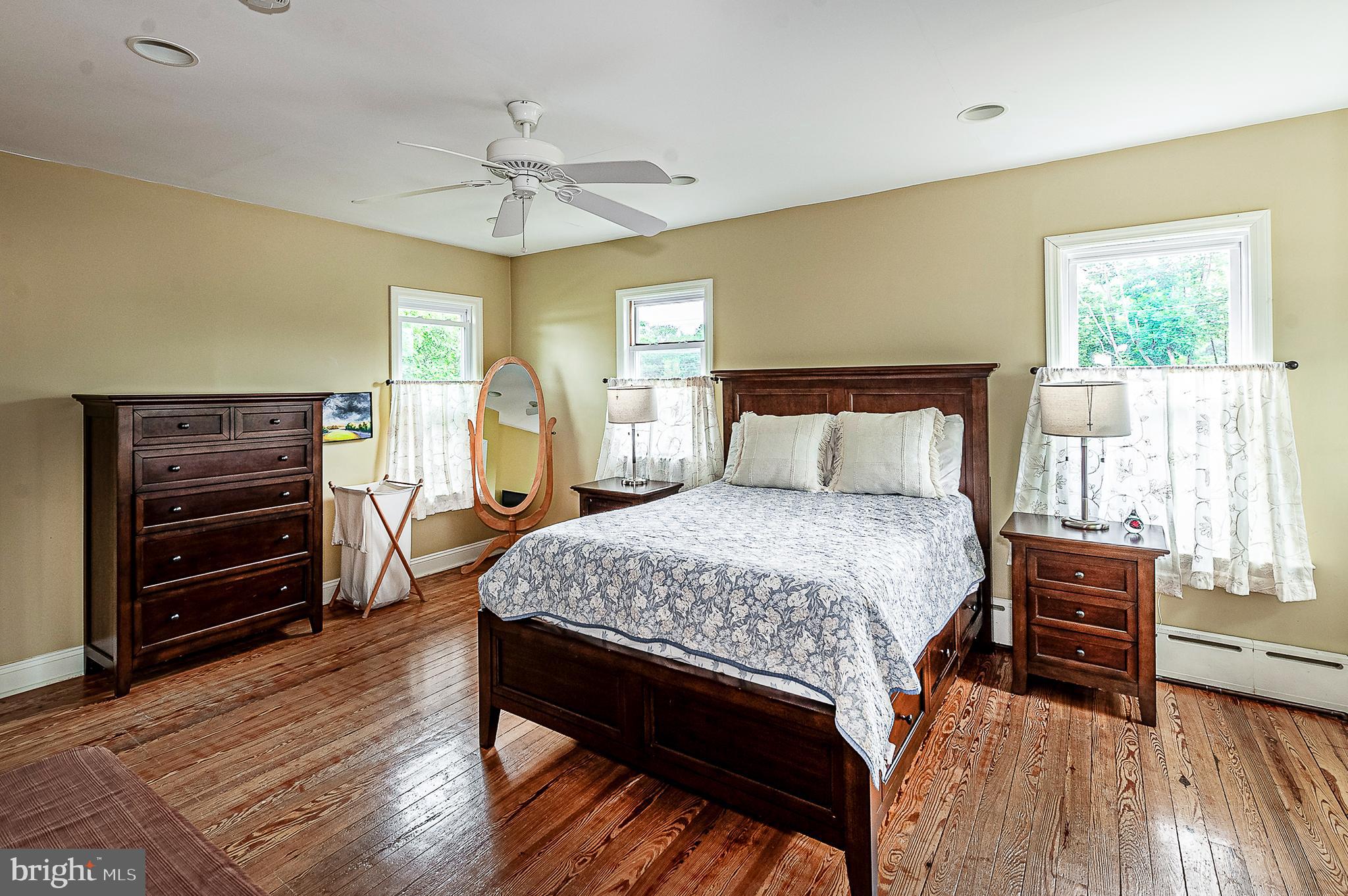 201 Lehigh Road South Glassboro, NJ 08028 - Photo 13 of 32 Master Bedroom