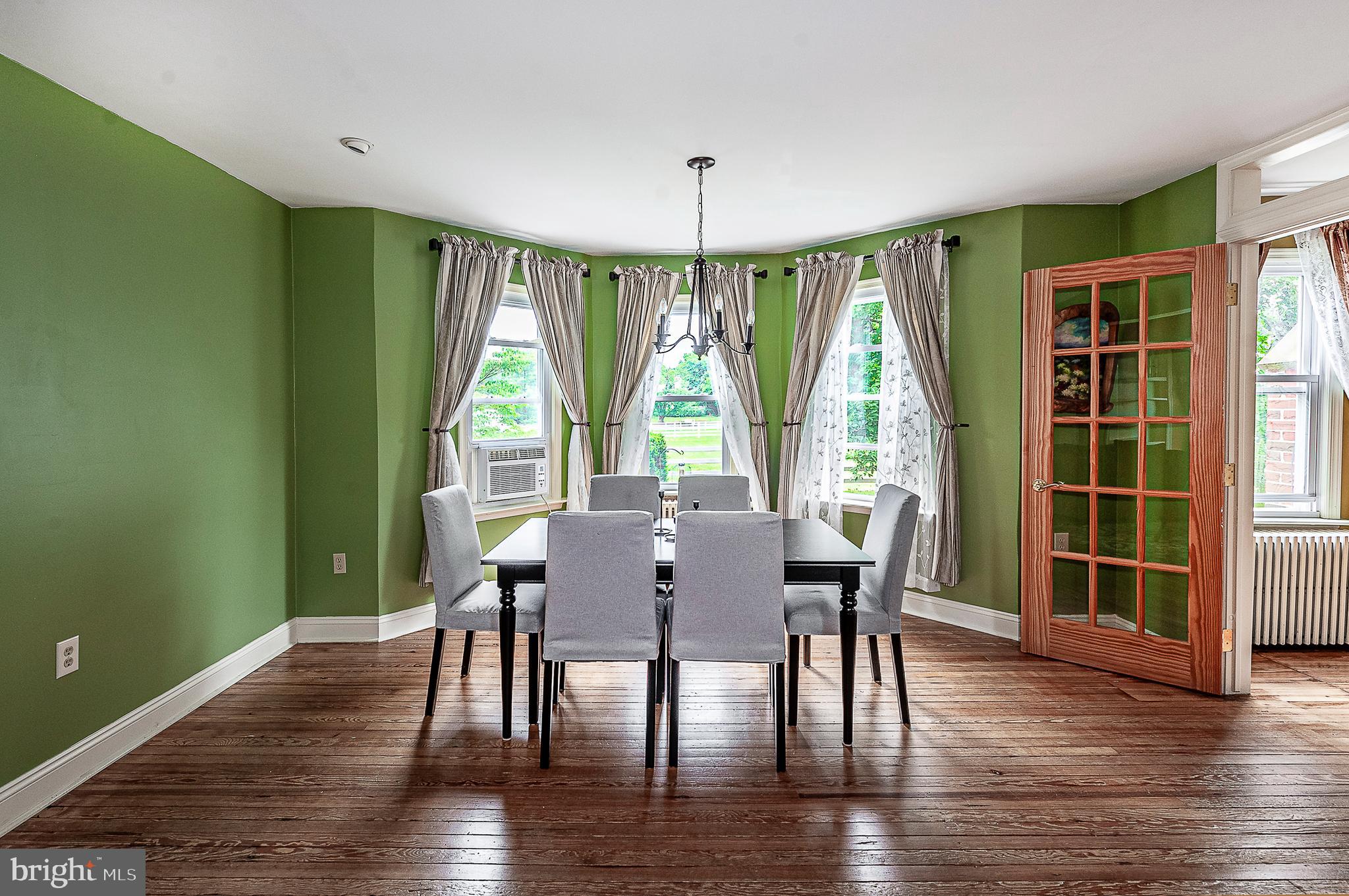 201 Lehigh Road South Glassboro, NJ 08028 - Photo 6 of 32 Dining Room