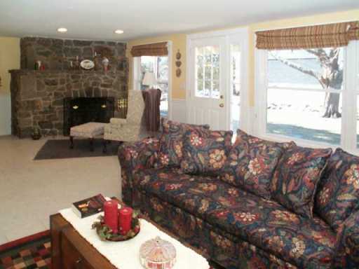 41 Fales Road Bristol, RI 02809 - Photo 3 of 8 Other.