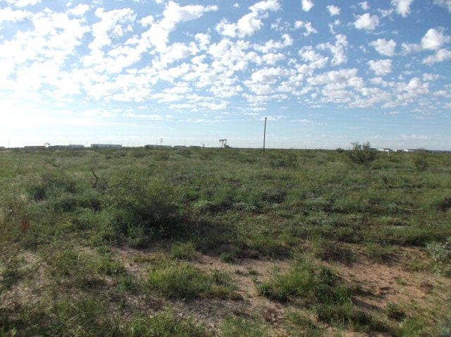 36 Entrada Road Midland, TX 79707 - Photo 1 of 1 Gallery Image 1