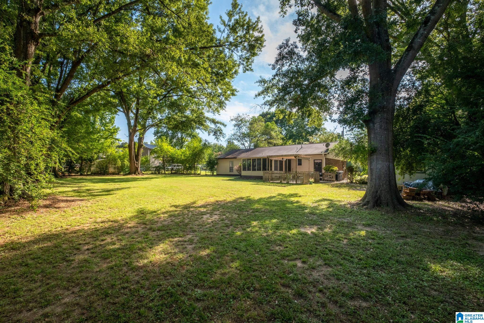 105 Yellowhammer Circle Alabaster, AL 35007 - Photo 36 of 47