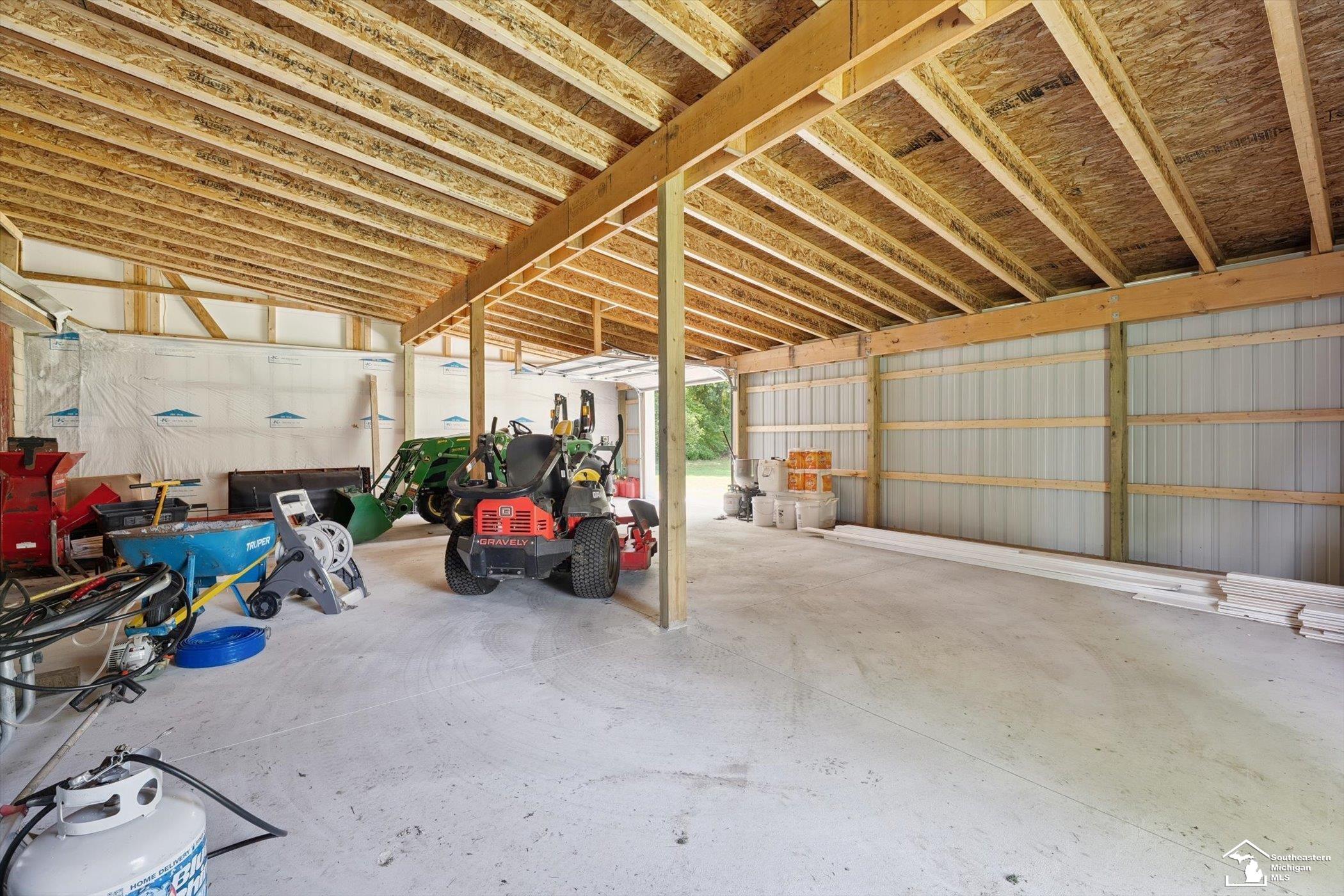 8092 Summerfield Road Petersburg, MI 49270 - Photo 52 of 72 50184508-61878522-4899-49b6-b6a0-88e13a6eafcd.JPG
