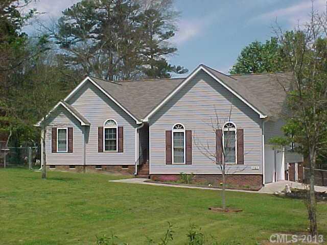 643 Old Friendship Road Rock Hill, SC 29730 - Photo 1 of 16 Gallery Image 1