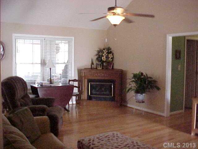 643 Old Friendship Road Rock Hill, SC 29730 - Photo 4 of 16 Gallery Image 4