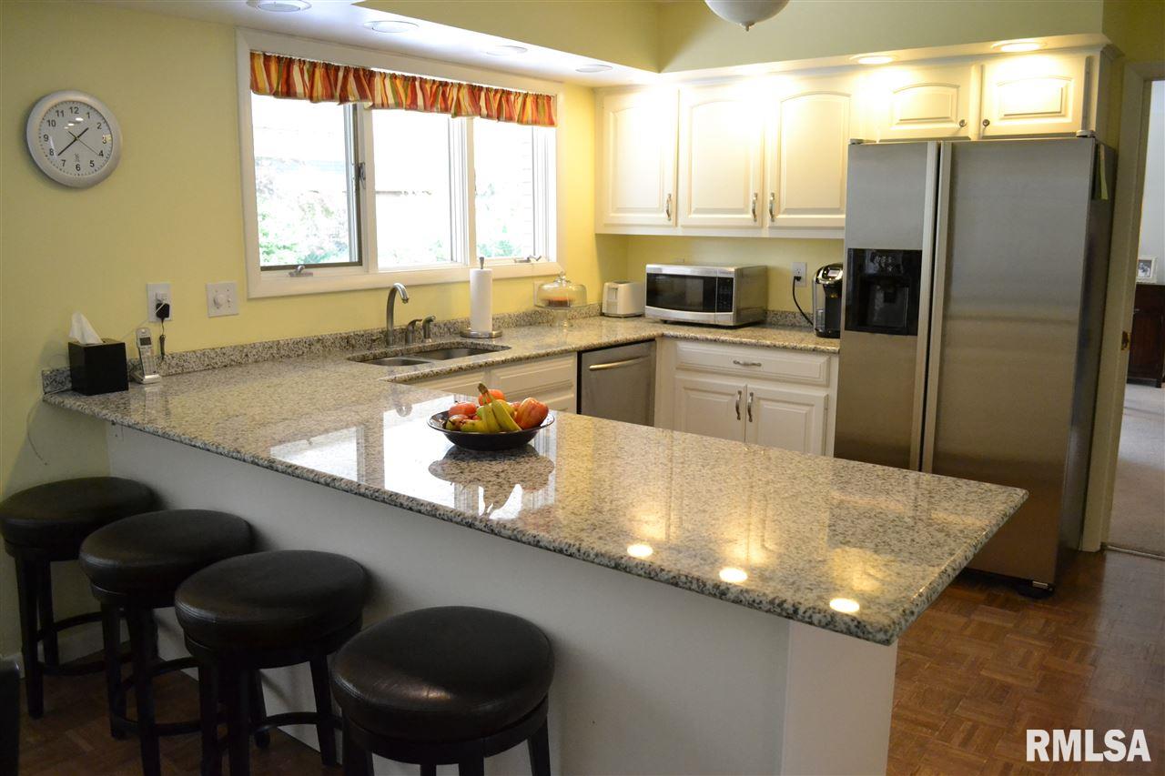 101 East Northgate Road Peoria, IL 61614 - Photo 8 of 26 Gallery Image 8