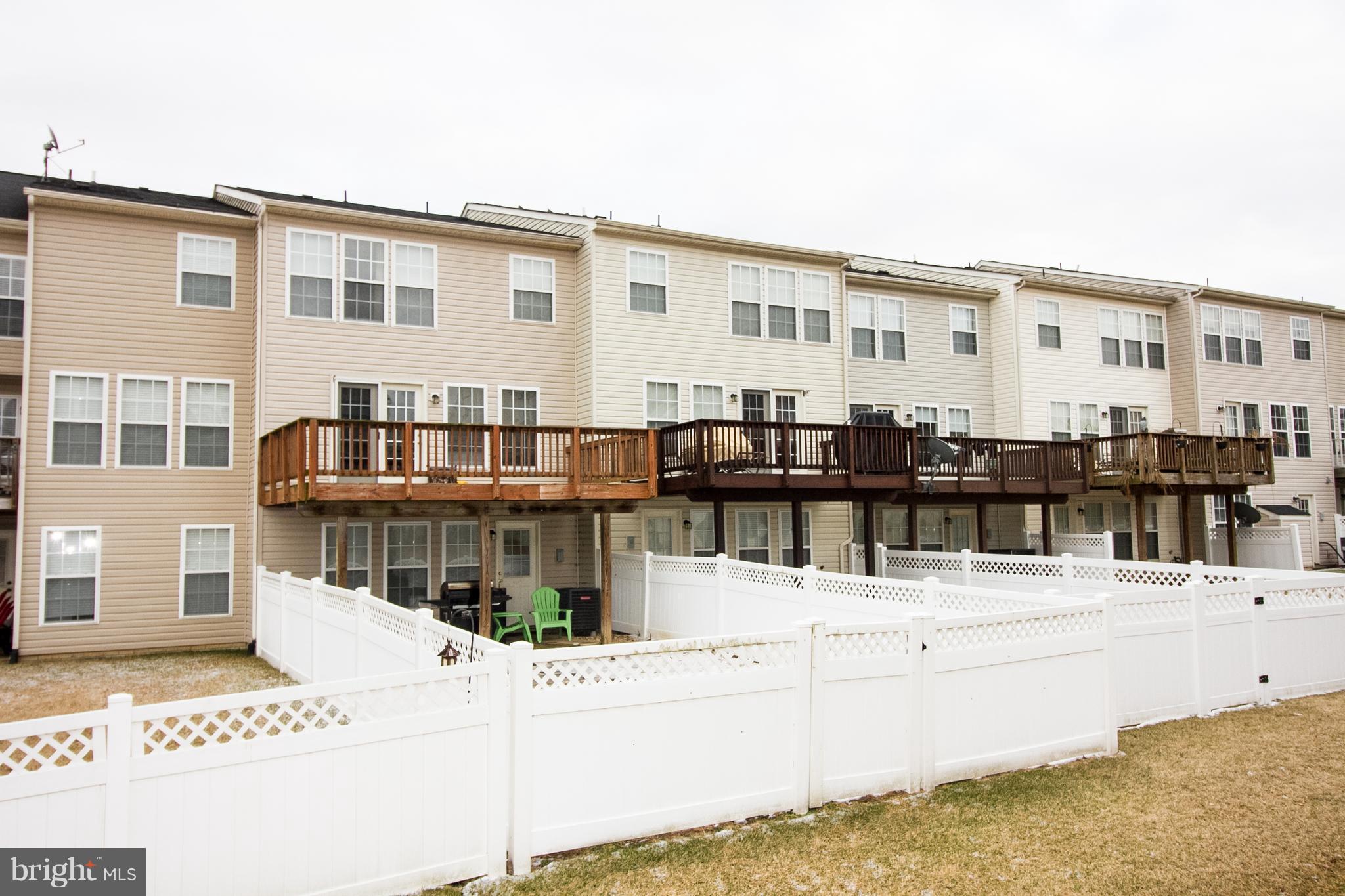 1253 Steed Street Ranson, WV 25438 - Photo 4 of 18