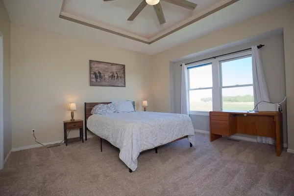 $575,000 | 4860 West 351st Street, Louisburg, KS 66053