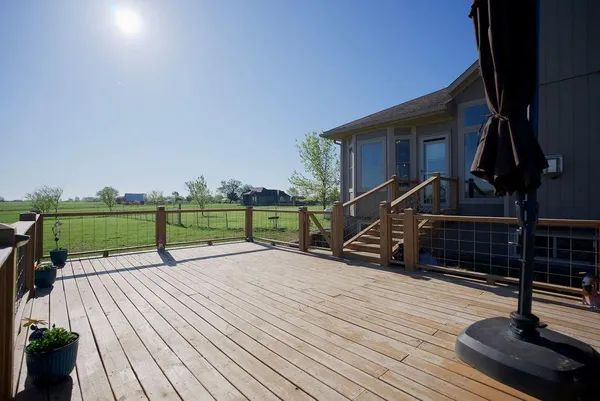 $575,000 | 4860 West 351st Street, Louisburg, KS 66053