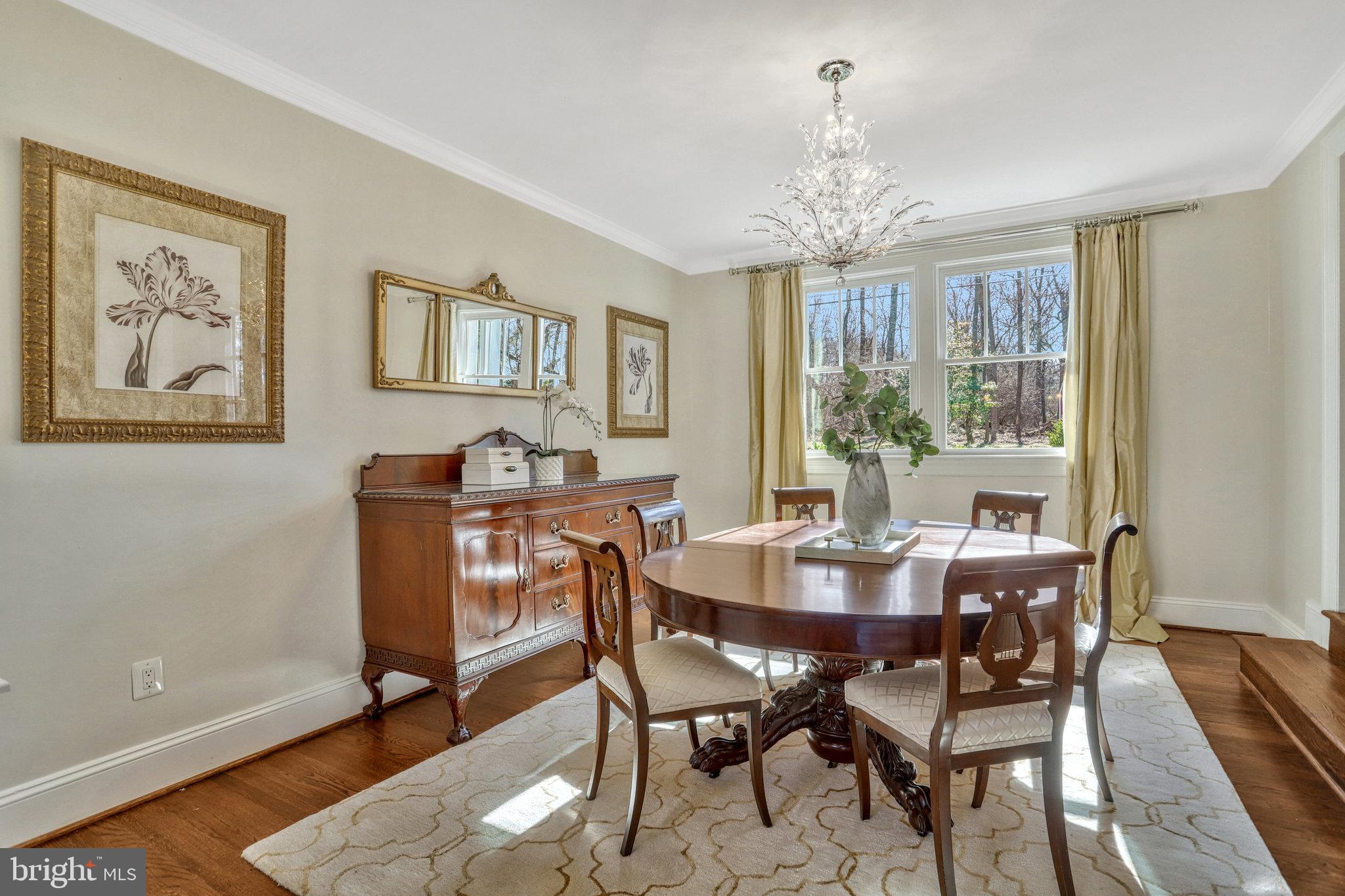 2521 Hunter Mill Road Oakton, VA 22124 - Photo 15 of 132 Dining Room