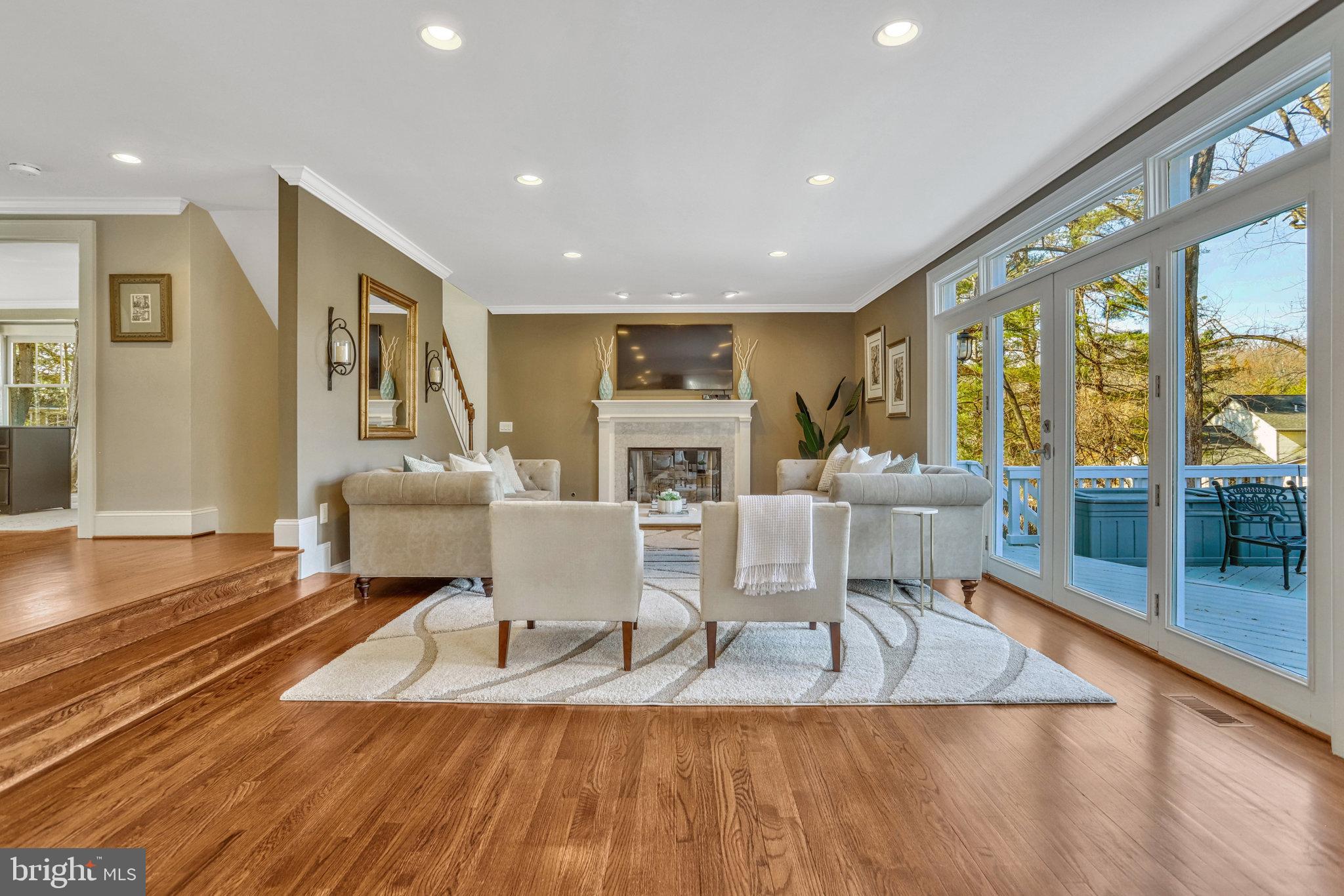 2521 Hunter Mill Road Oakton, VA 22124 - Photo 30 of 132 Family Room