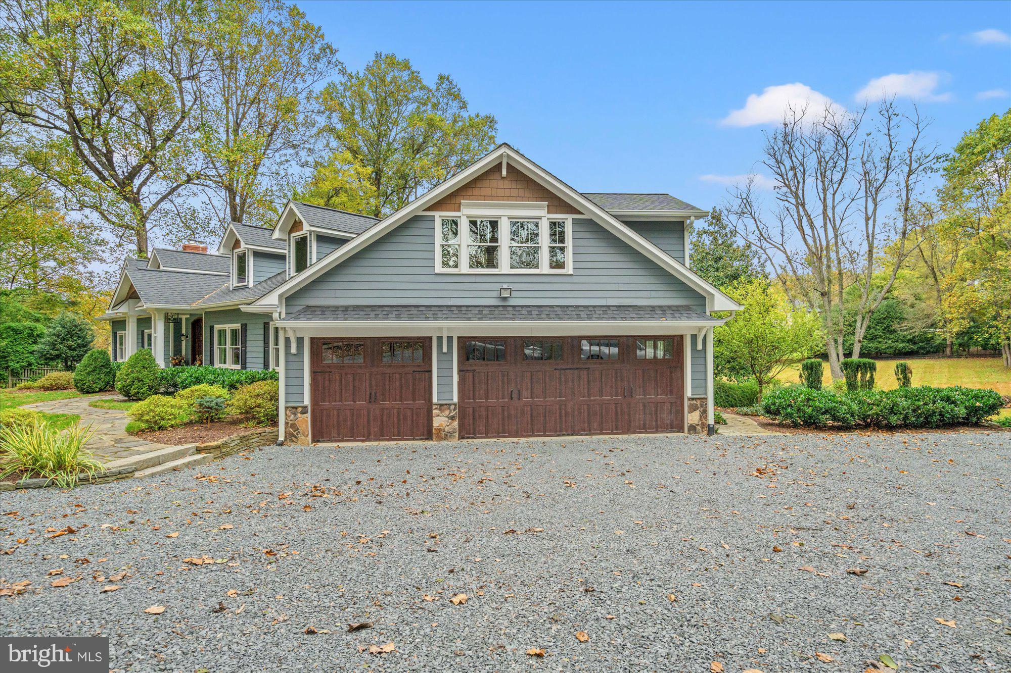 2521 Hunter Mill Road Oakton, VA 22124 - Photo 3 of 132 3 car garage