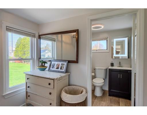 22 Loring Road Methuen, MA 01844 - Photo 21 of 32 Gallery Image 21