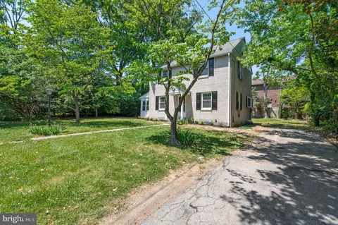 $3,250 | 3731 School Lane, Newtown Square, PA 19073